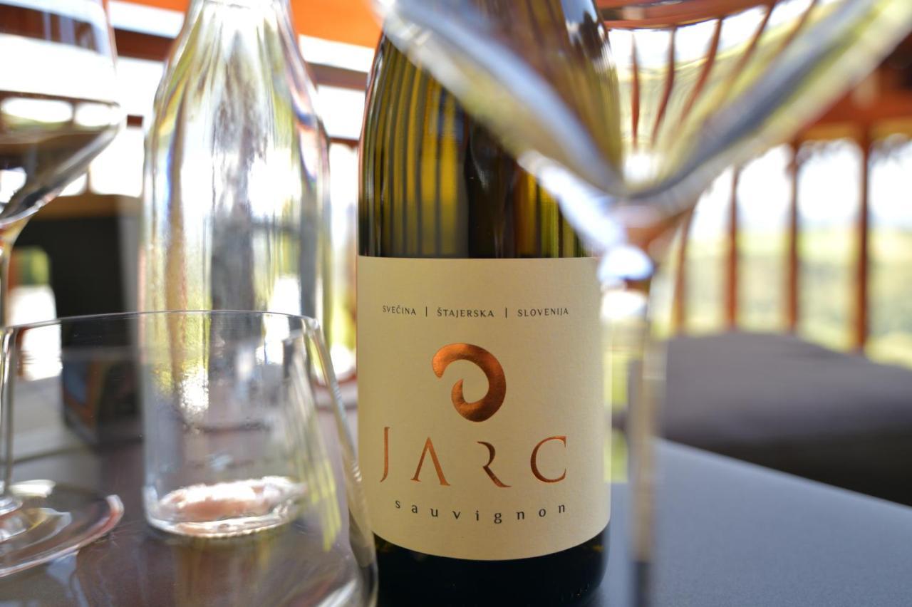 Farm Stay Jarc Vineyard Svecina Eksteriør billede